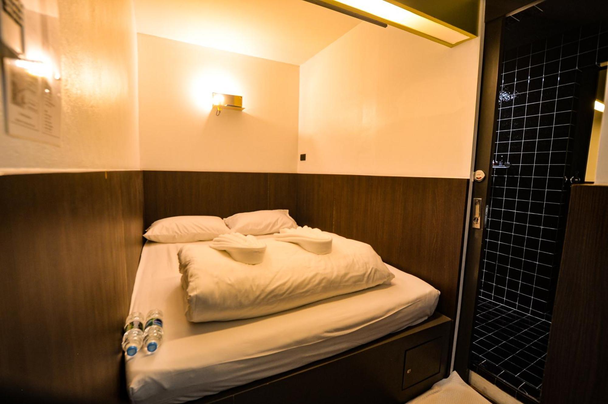 Four Sister Lamoon Hotel Bangkok Luaran gambar